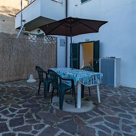 Borgo Patresi Apartment